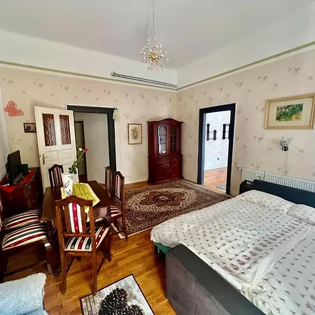 Appartement Center *